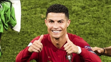 Cristiano Ronaldo, futbollisti më i paguar i vitit