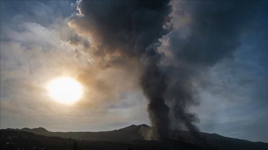 Španija: Nastavljena erupcija vulkana koji je do sada uništio stotine kuća