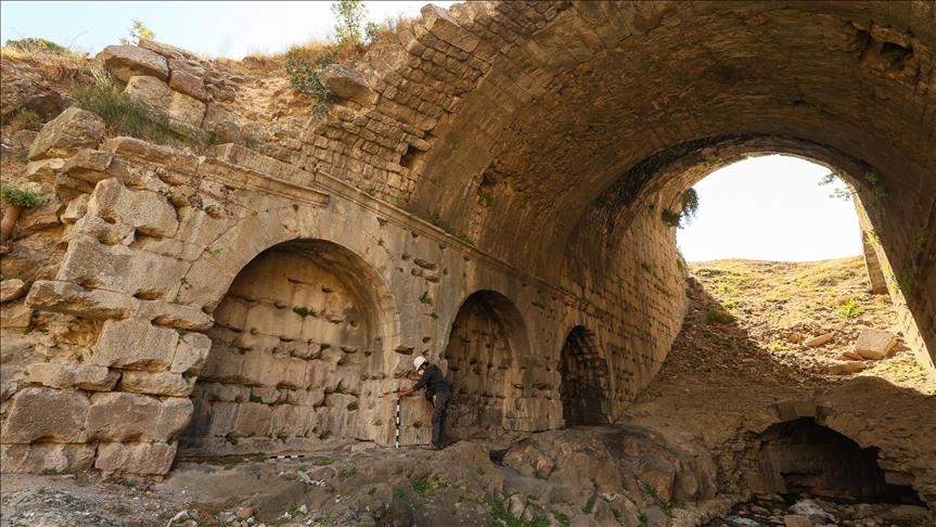 'Box seats' for elite found at ancient amphitheater in Turkey's Izmir