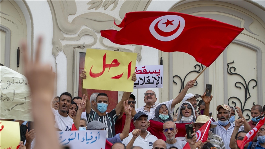 تونس.. منظمة رقابية تقاضي الوزير المكلف بتسيير الداخلية