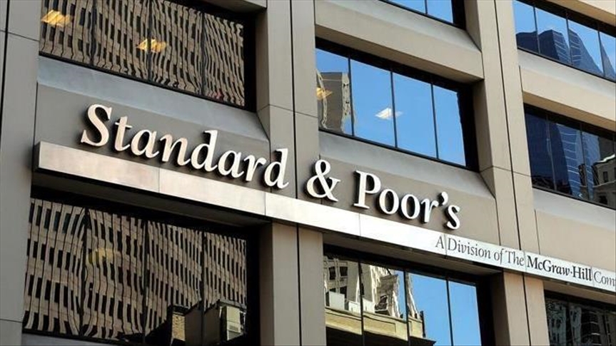 S&P raises Europe's economic growth forecast to 5.1%