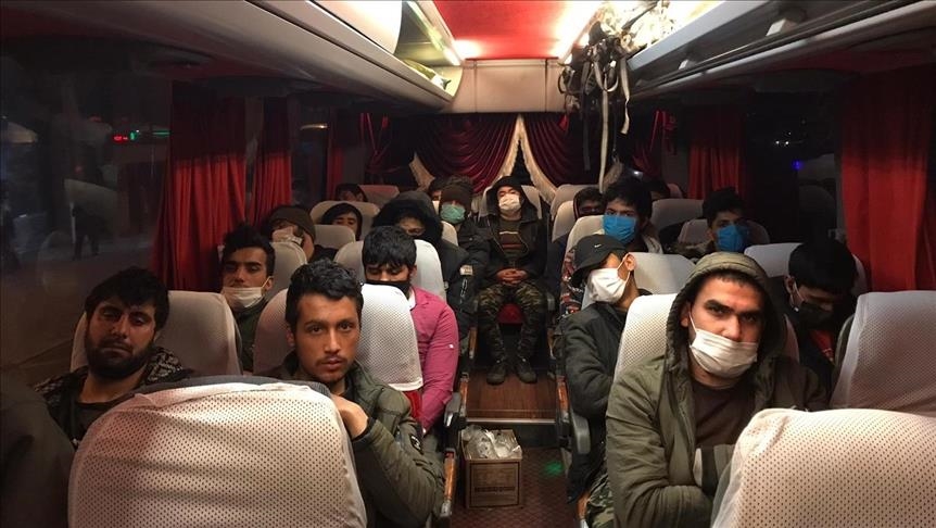 تركيا.. ضبط 25 مهاجرا غير نظامي في أنقرة