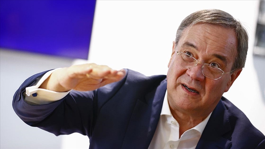 Almanya'da CDU/CSU'nun başbakan adayı Laschet'ten Türk kökenli vatandaşlara 'sandığa gidin' çağrısı