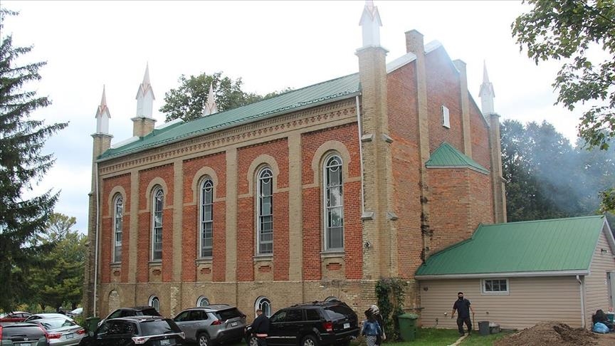 Тюрки-уйгуры превратили 148-летнюю церковь в Канаде в мечеть