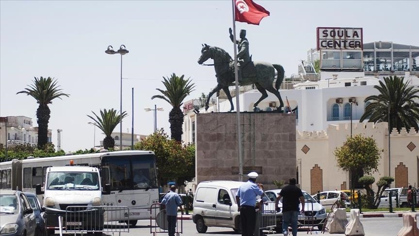 تونس.. تشديد أمني قبيل وقفتين وسط العاصمة