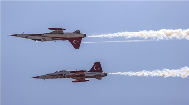 TEKNOFEST u Istanbulu: Pokazni letovi vojnih aviona i helikoptera