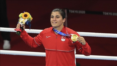 Olimpiyat şampiyonu milli boksör Busenaz hazırlıklara tenisle başlayacak