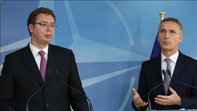 Vuçiq dhe Stoltenberg flasin për situatën në veri të Kosovës