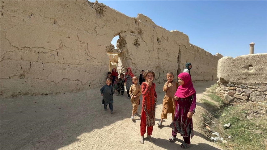 Съемочная группа АА посетила афганское село, где был основан «Талибан» 