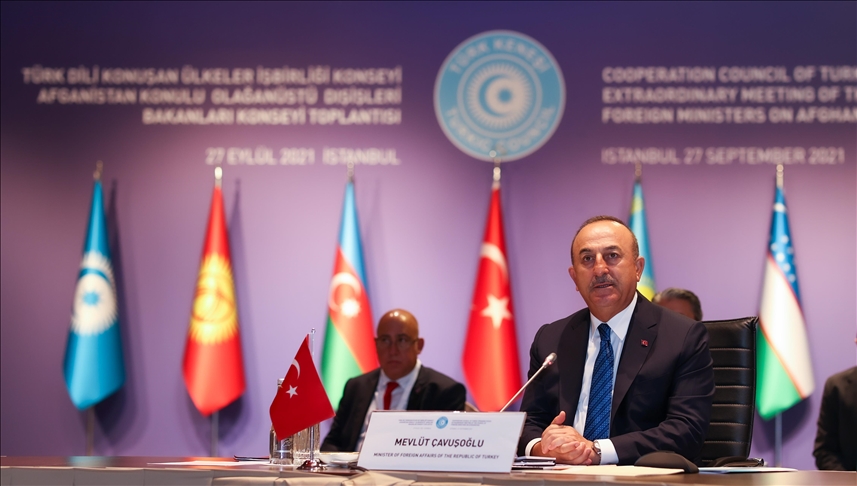 تشاووش أوغلو: العالم التركي يتأثر بالتطورات في أفغانستان