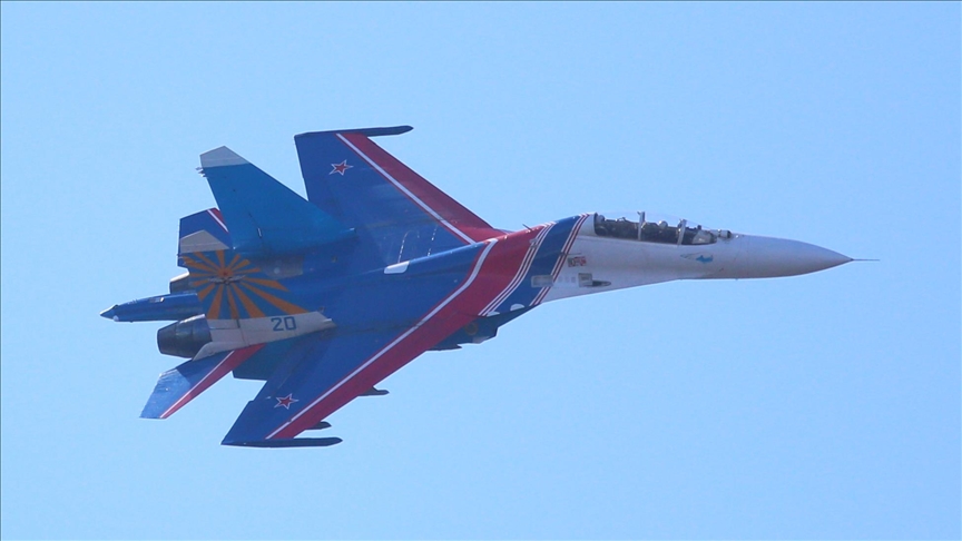 موسكو.. مقاتلة "سو-27" تعترض طائرة استطلاع أمريكية فوق البحر الأسود