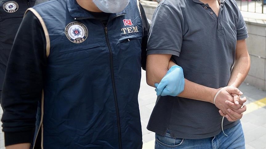 7 FETO terror-linked suspects nabbed across Turkey