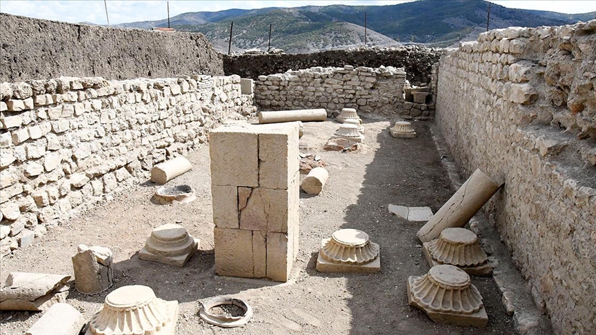 Satala Antik Kentindeki kazıda tarih gün yüzüne çıkıyor