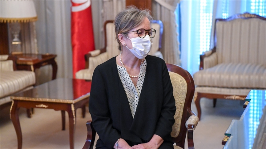 Arap dünyasının ilk kadın başbakanı Tunus’taki krize çözüm olabilecek mi?