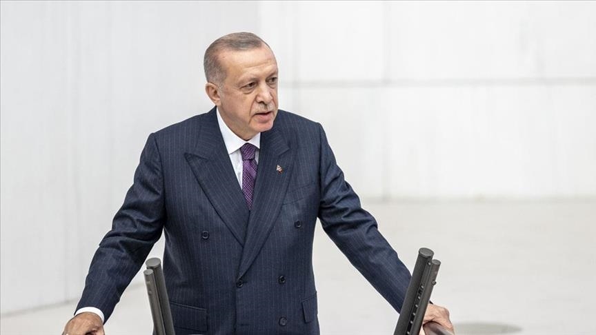 أردوغان يتعهد بحوافز استثمارية "جذابة" وإصلاحات اقتصادية
