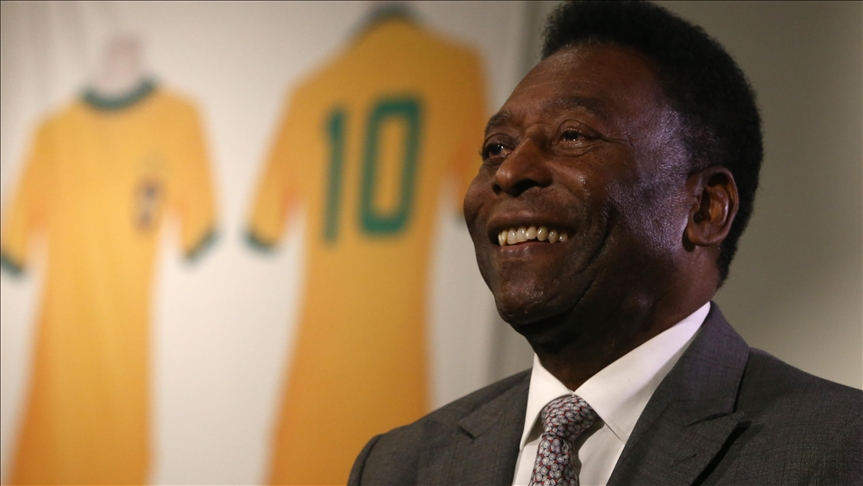 Brazilian soccer legend Pele leaves hospital