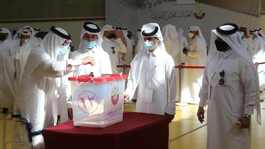 Qataris vote in 1st legislative elections