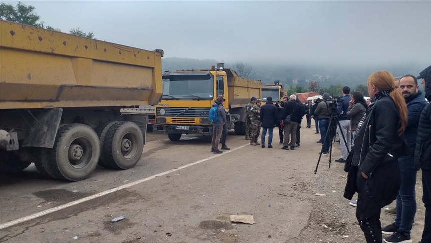 Kosovo: Počelo uklanjanje barikada i povlačenje specijalaca sa graničnog prelaza Jarinje