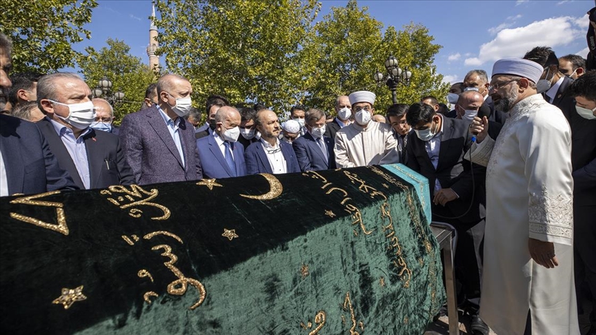Saadet Partisi YİK Başkanı Asiltürk için Hacı Bayram Camisinde cenaze töreni düzenlendi