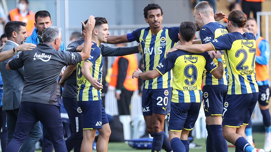 Fenerbahçe, Kasımpaşayı 2-1 yendi