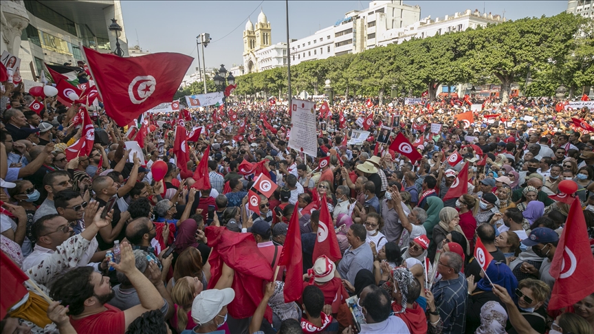 Tunisie : manifestations de soutien au président Saïed dans la capitale et plusieurs villes