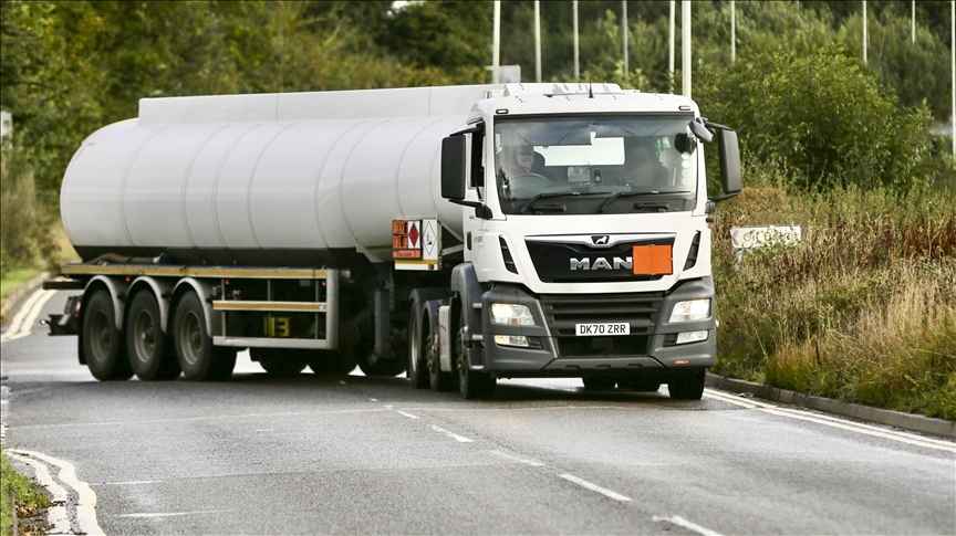 Velika Britanija: Stotine stranih vozača cisterni za gorivo hitno će dobiti privremene vize