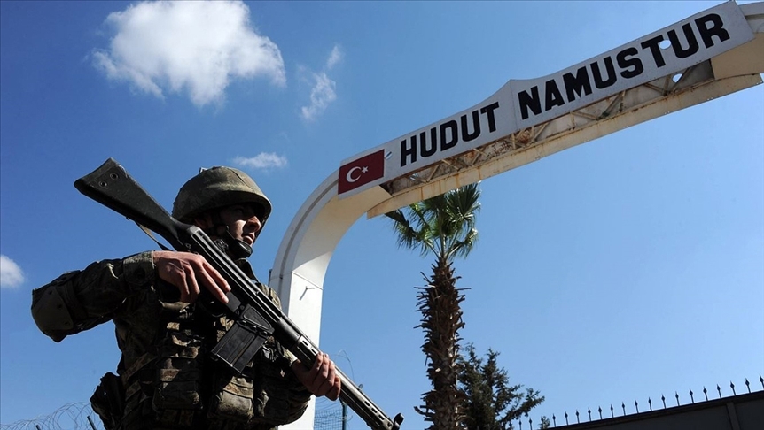 Hatay sınırından Türkiyeye girmeye çalışan 2 DEAŞlı terörist yakalandı