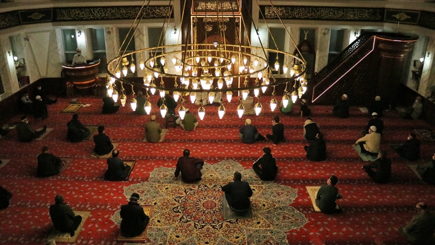 İstanbul Müftü Vekili Yavuzdan Camiye ailenizle gelin çağrısı