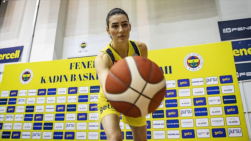Fenerbahçe FIBA Avrupa Ligine Galatasaray galibiyetiyle başlamak istiyor