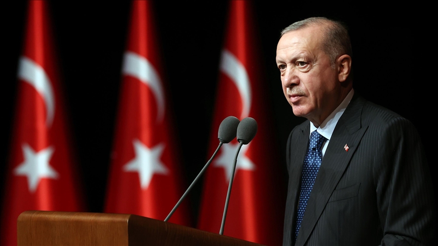 Serokomar Erdogan, "Em dixwazin li zanîngehan perwerdeyê bênavber bidomînin"