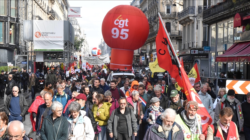 فرنسا.. مظاهرات ضد السياسات الاجتماعية للحكومة 