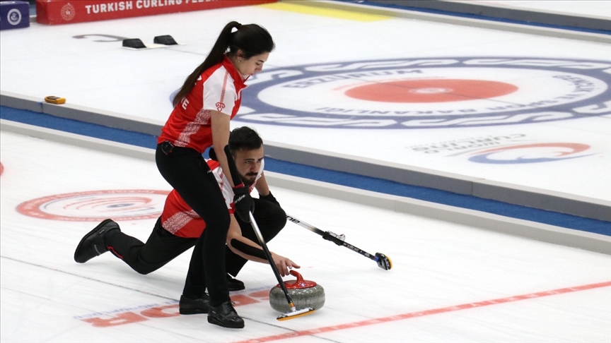 Curlingde Türkiye Karışık Çiftler Milli Takımı, Brezilyayı mağlup etti