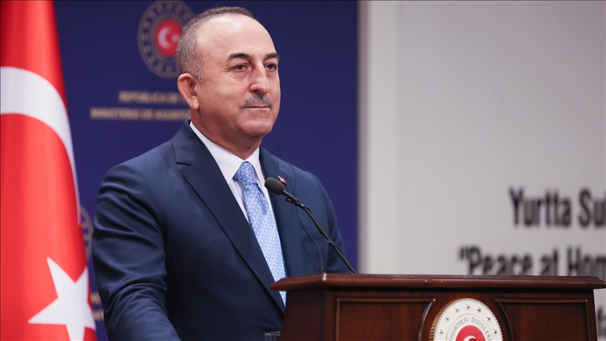 Çavuşoğlu bisedë telefonike me ministrin e Jashtëm pakistanez