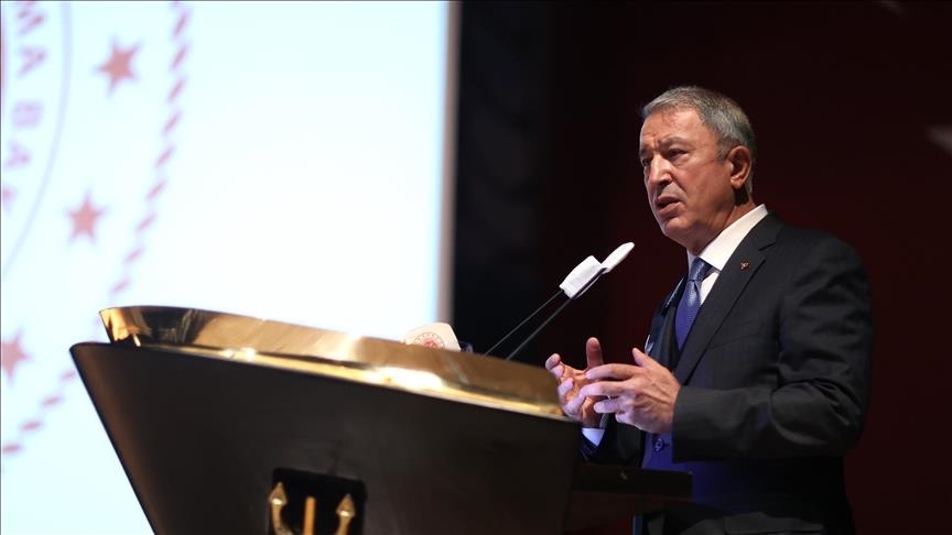 Some politicians in Greece try to escalate tensions: Turkish defense chief