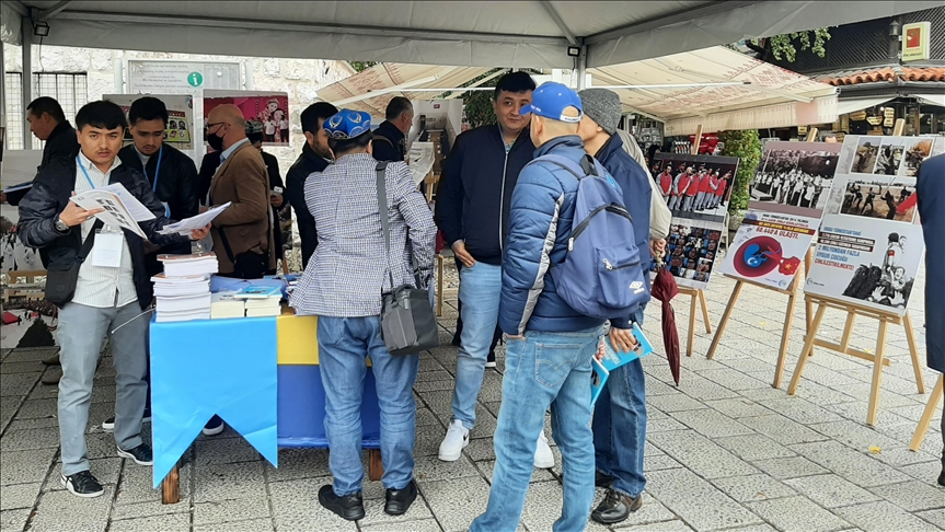 BiH: U Sarajevu otvorena izložba fotografija o genocidu nad Ujgurima