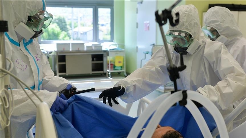 Srbija: COVID-19 potvrđen kod još 5.657 osoba, 52 nova smrtna slučaja