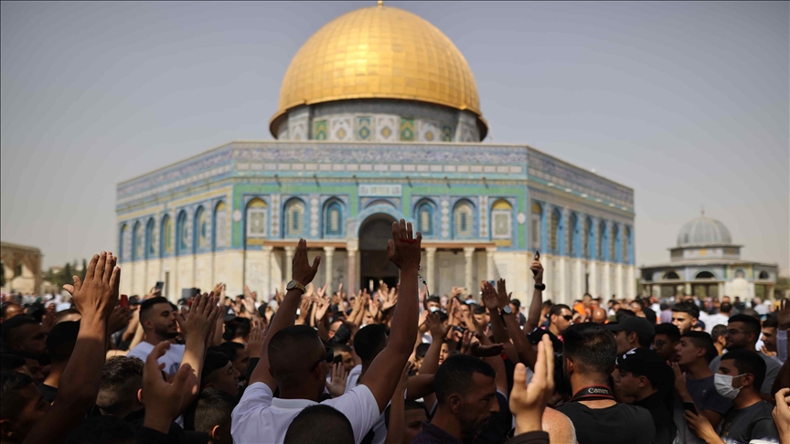 Palestinos temen que Israel divida la mezquita de Al-Aqsa en tiempo y espacio entre musulmanes y judíos