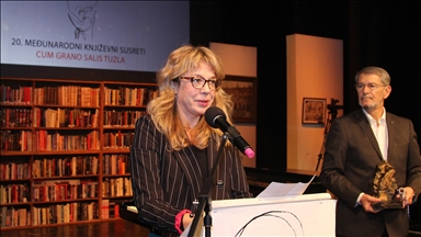 Cum Grano Salis u Tuzli: Ivana Bodrožić dobitnica nagrade "Meša Selimović"