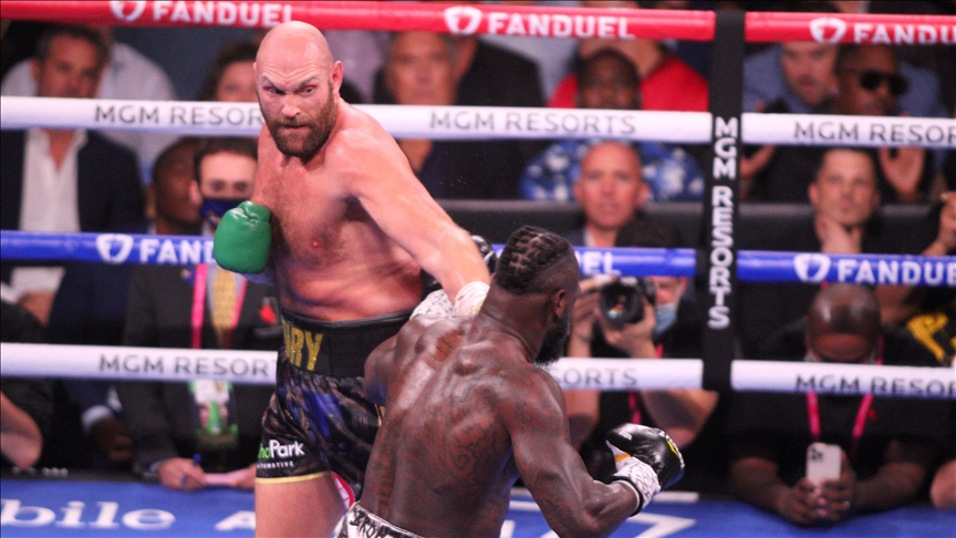 Fury nokautirao Wildera i odbranio titulu WBC prvaka
