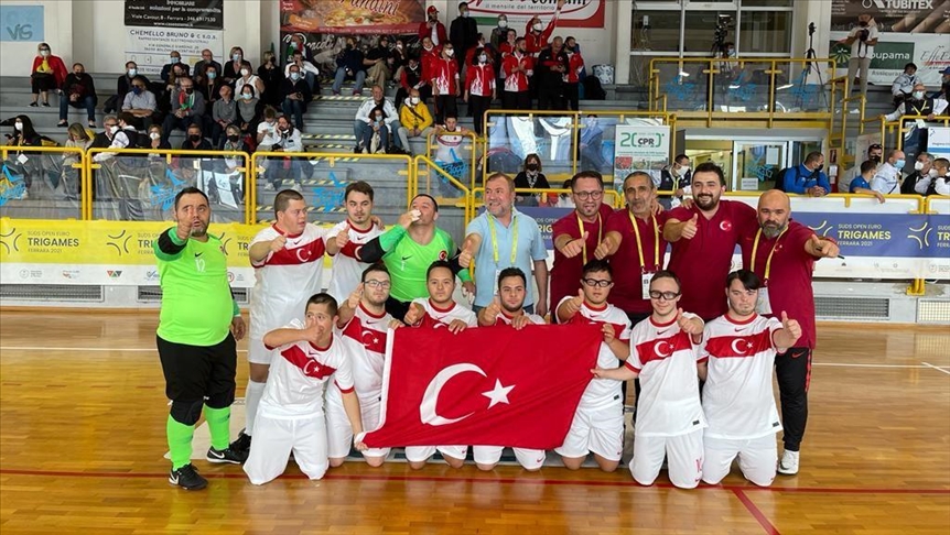 تیم ملی بسکتبال سندرم داون ترکیه نایب قهرمان اروپا شد
