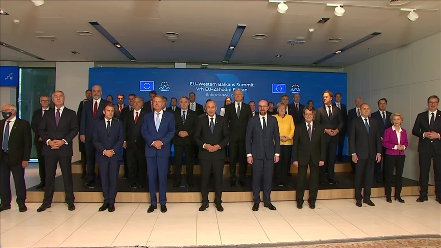 ANALYSIS - What has the EU-Western Balkans summit achieved?