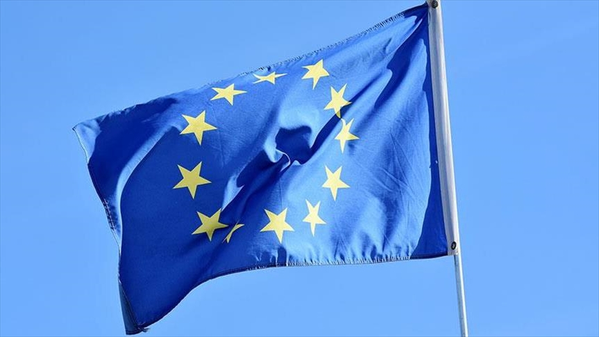 Совет ЕС ввел санкции против 8 лиц за подрыв суверенитета Украины