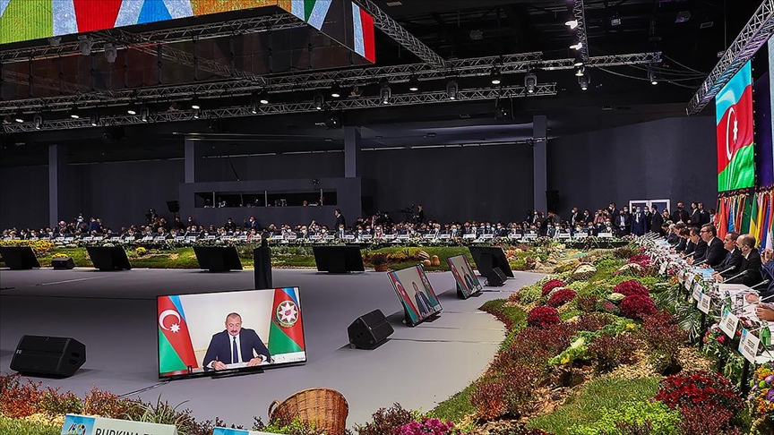 Azerbaycan Cumhurbaşkanı Aliyev: Aşı milliyetçiliğinden duyduğumuz memnuniyetsizliği açıkça ifade ediyoruz