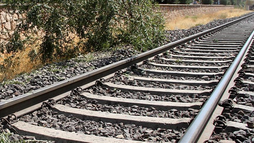 Francuska: Voz usmrtio troje migranata