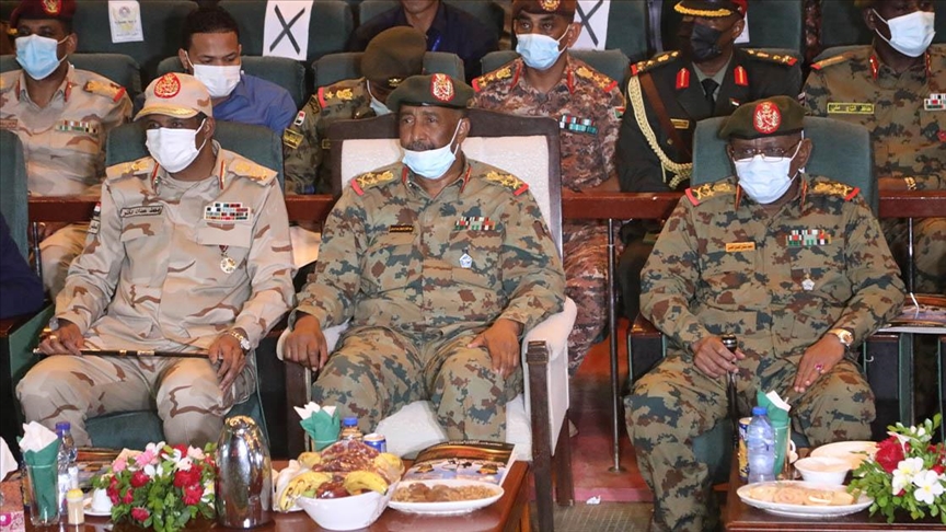 رئاسة السيادي السوداني.. جدل لا ينتهي بين المدنيين والعسكريين (تقرير)