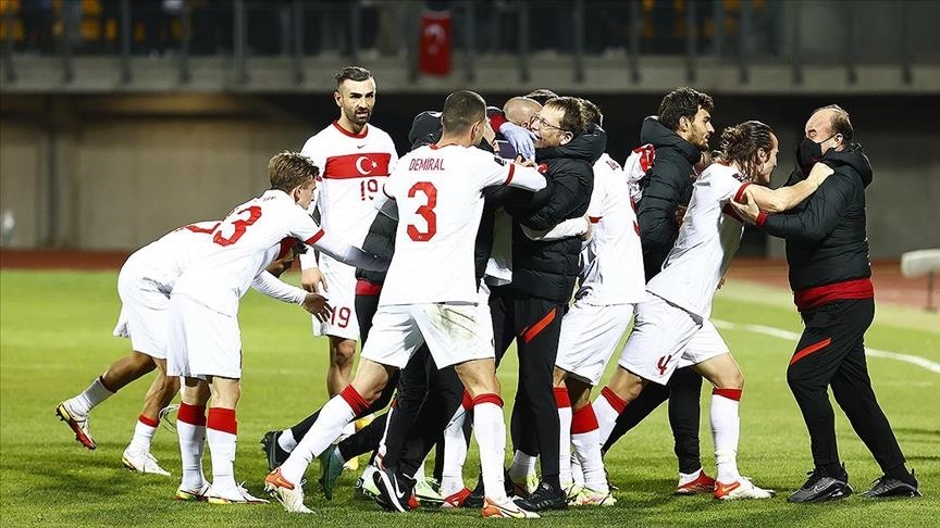 Qualifications Mondial / La Turquie miraculée en Lettonie (1-2)