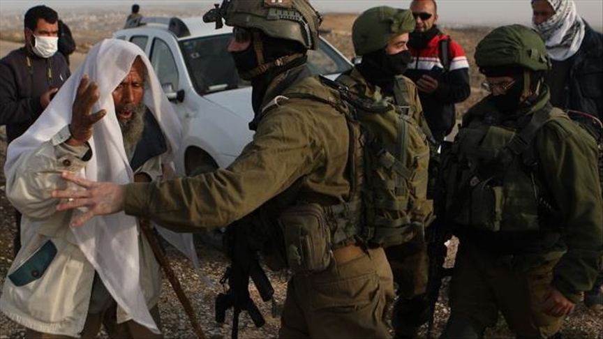 سليمان الهذالين.. مسن فلسطيني يقارع جيش إسرائيل (تقرير)