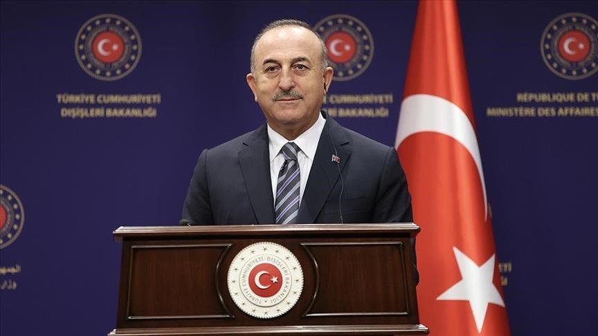 Cavusoglu : "La Russie et les États-Unis ont une responsabilité dans les attaques du YPG/PKK en Syrie"