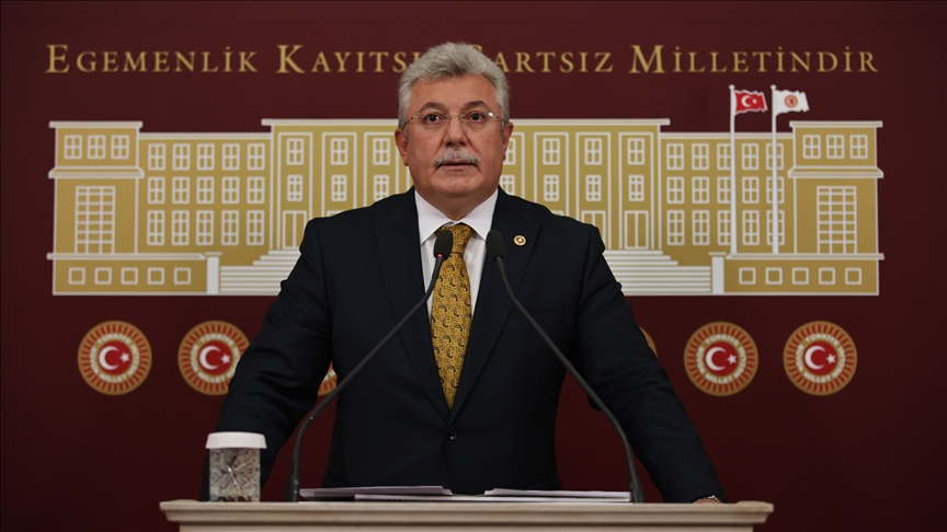 AK Parti'li Akbaşoğlu: Türkiye istikrarlı ve güvenli şekilde demokratik seçimlerine doğru yol alacaktır