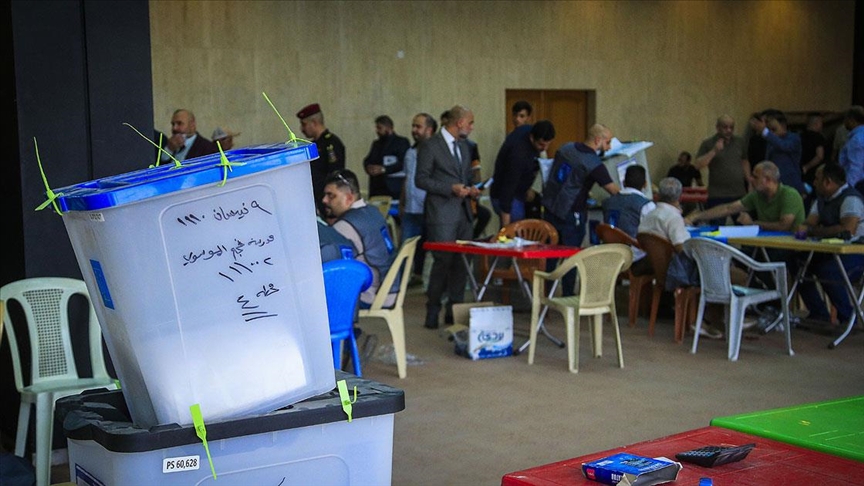 Irak seçimlerinde Sünniler oylarını artırarak ikinci parti konumuna yükseldi